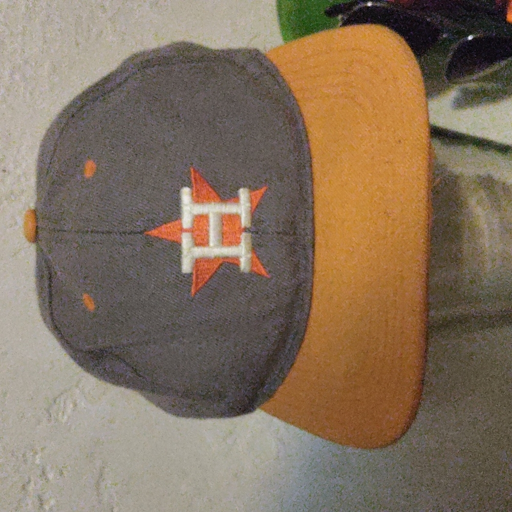 H⭐ Hat